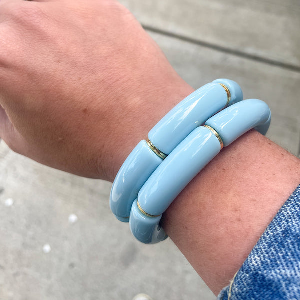 Large Acrylic Bead Bracelet in Blue
